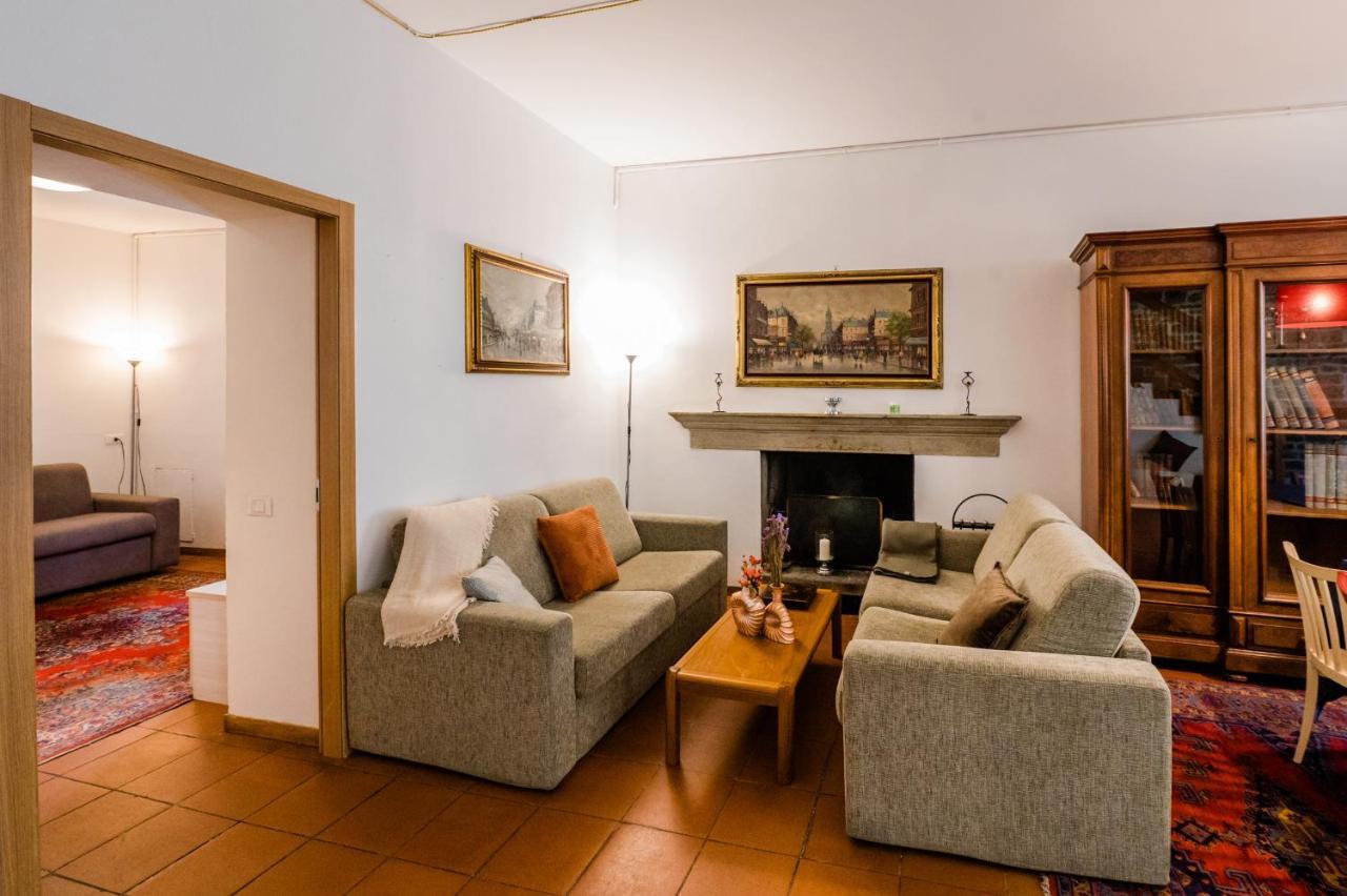 Feel - Salvecchio Apartments Bergamo Luaran gambar