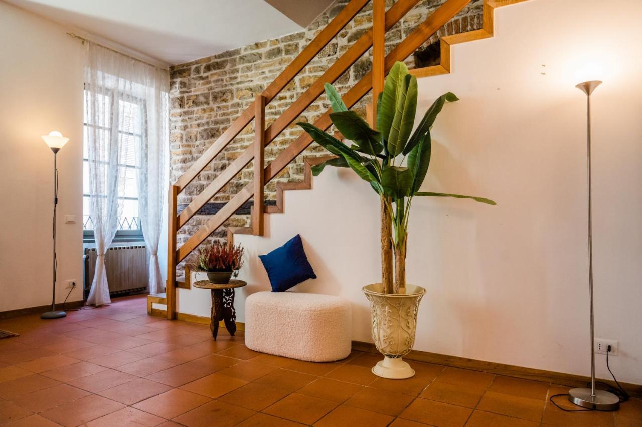Feel - Salvecchio Apartments Bergamo Luaran gambar