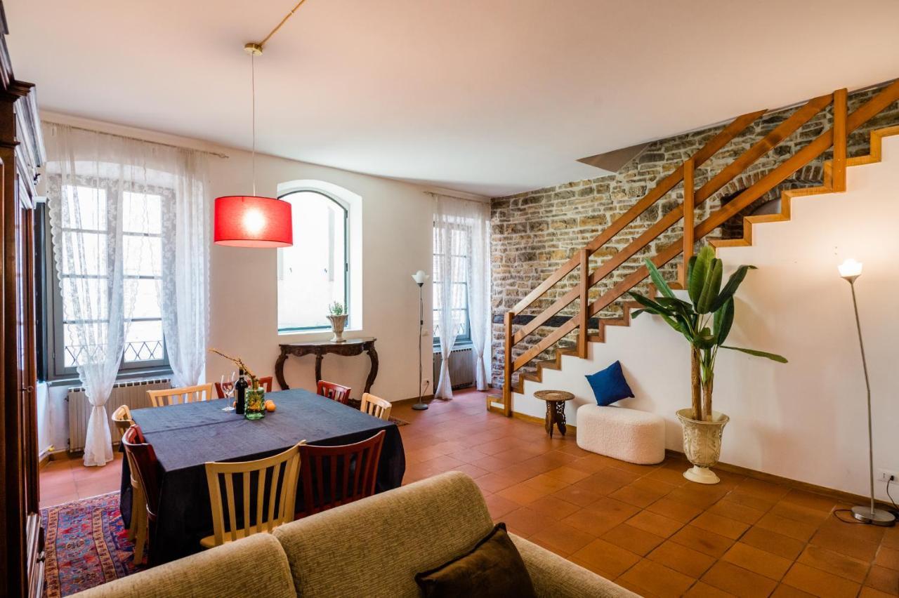 Feel - Salvecchio Apartments Bergamo Luaran gambar