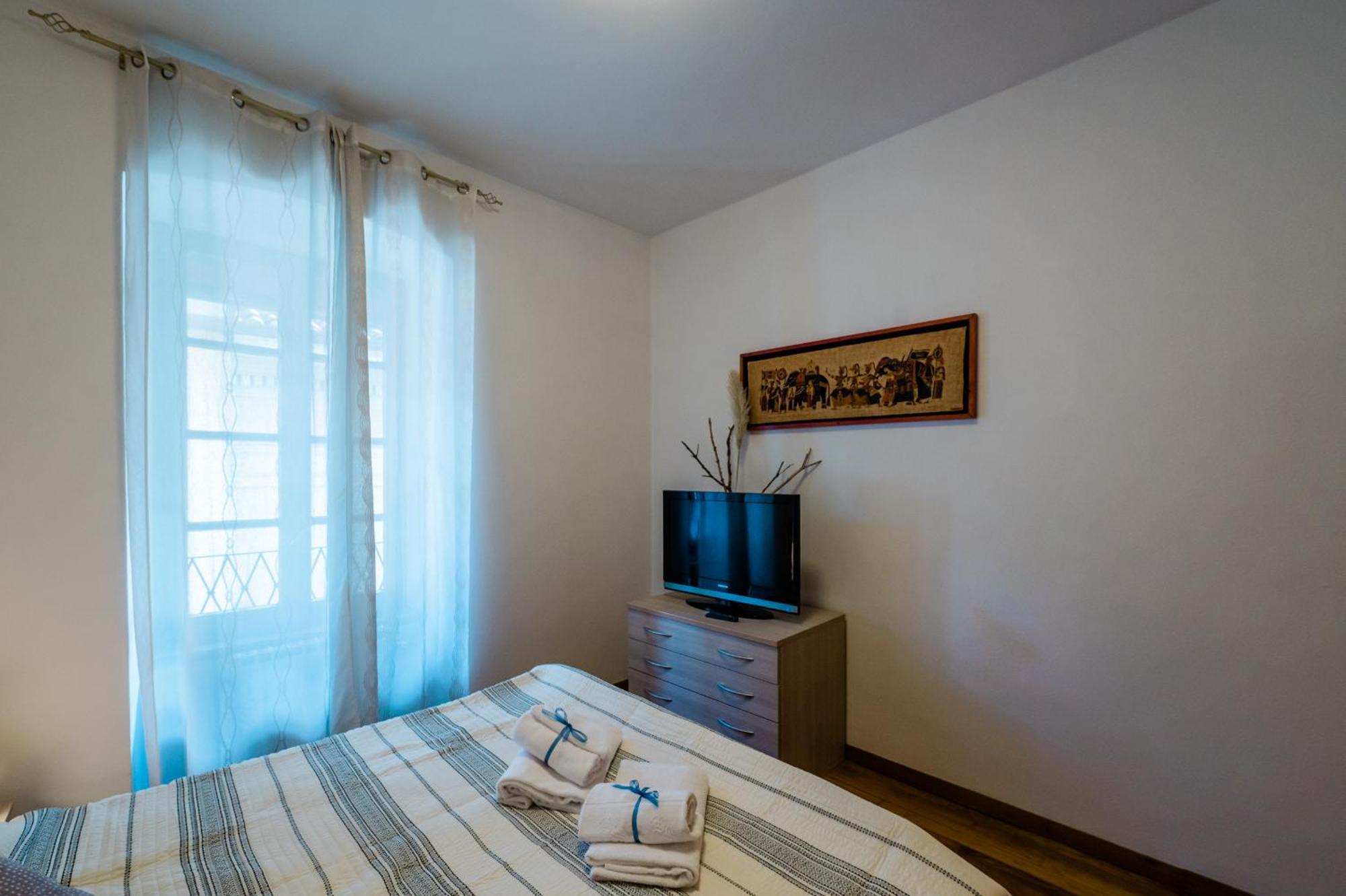 Feel - Salvecchio Apartments Bergamo Luaran gambar